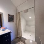 Bathroom of the Raspberry Hill vacation cabin