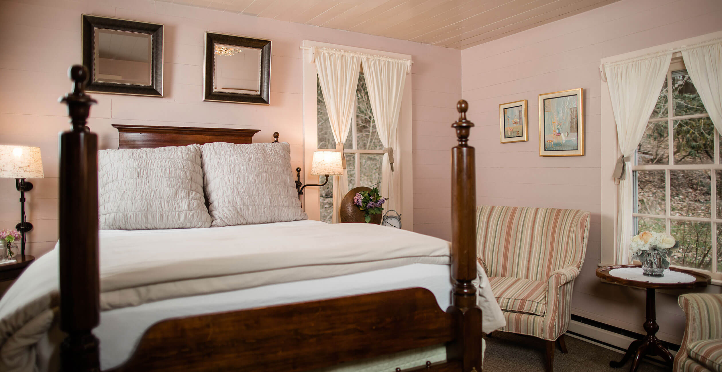 Luxurious four-poster bed in North Carolina bed and breakfast