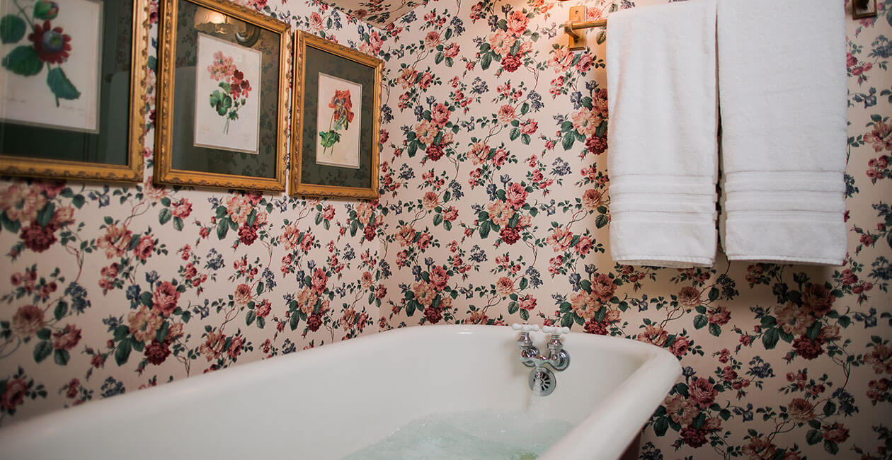 Vintage bathtub