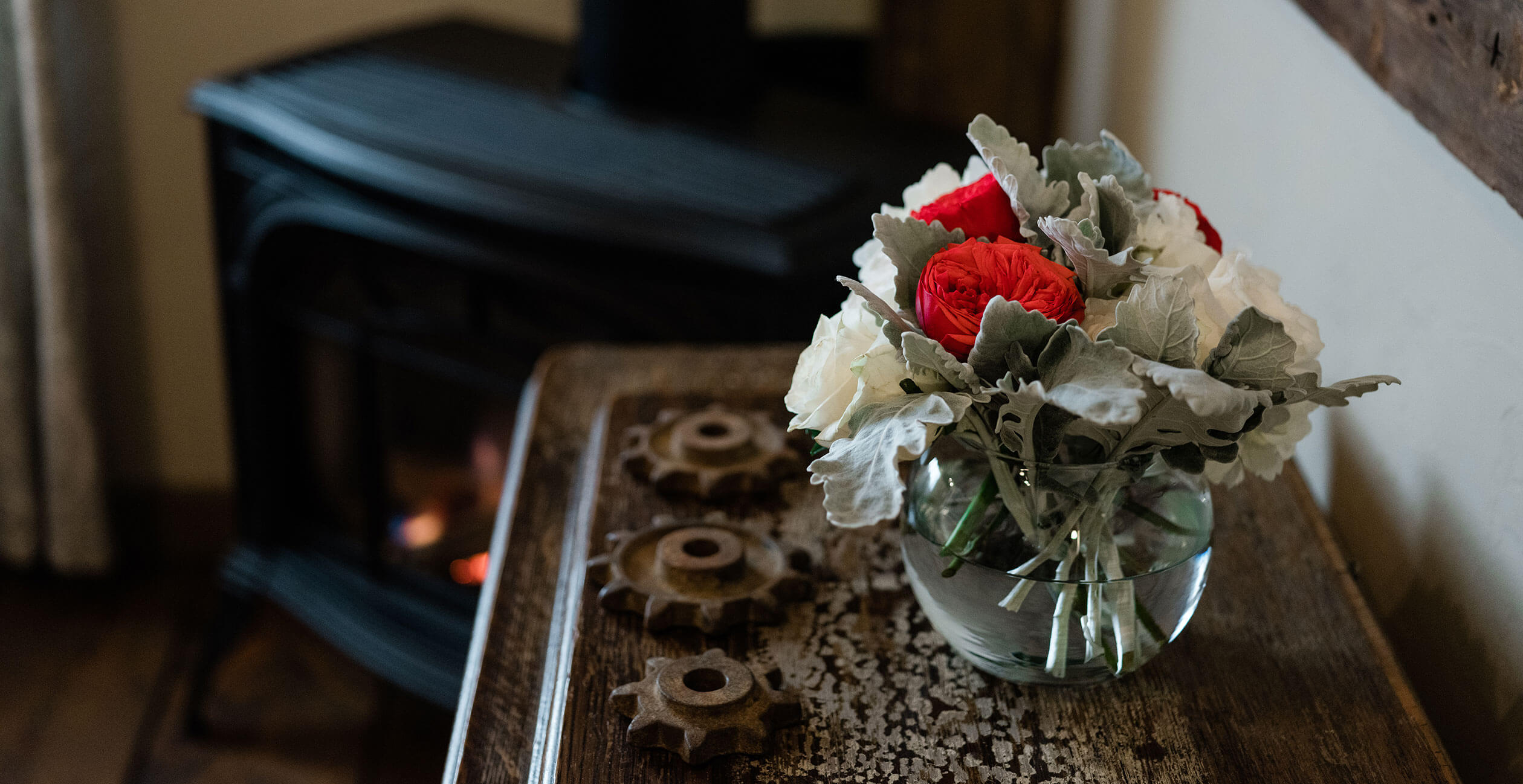 Flower bouquet on woodwork table