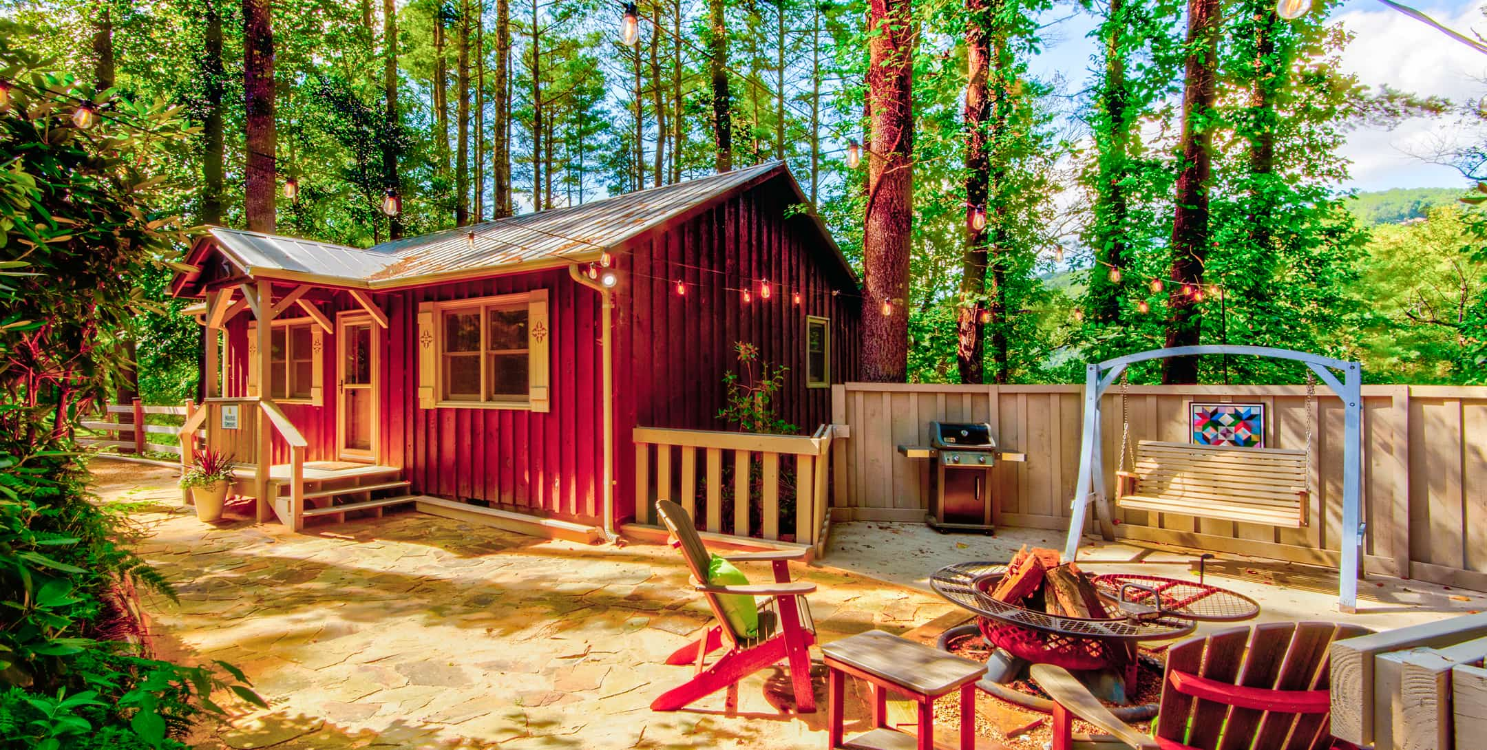 Exterior of Maple Spring cabin