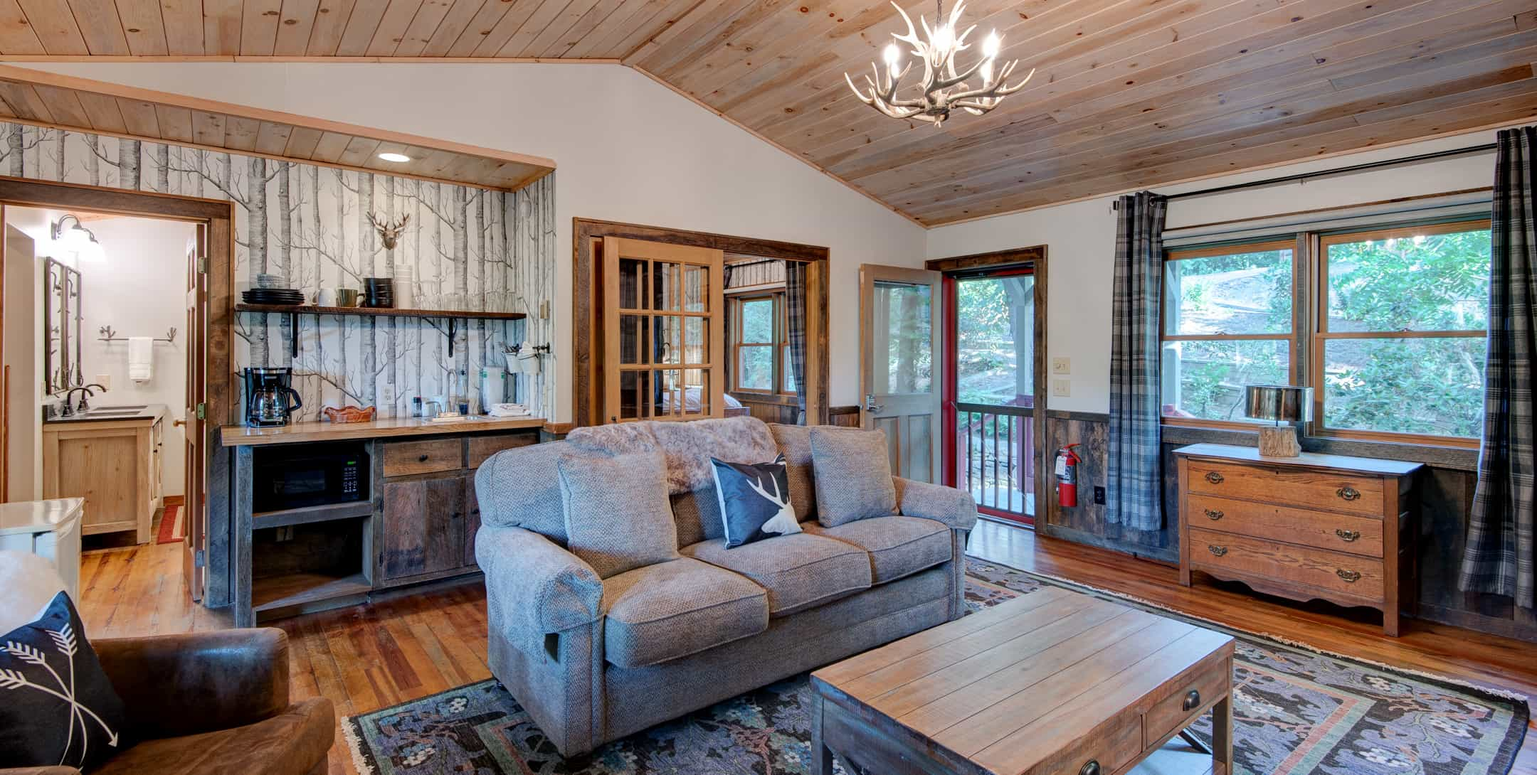 Couch in sitting area in the Maple Spring room