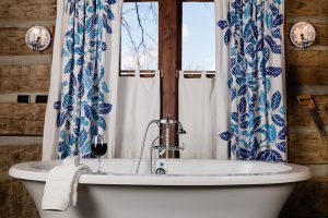 The Loom House Luxurious Bath