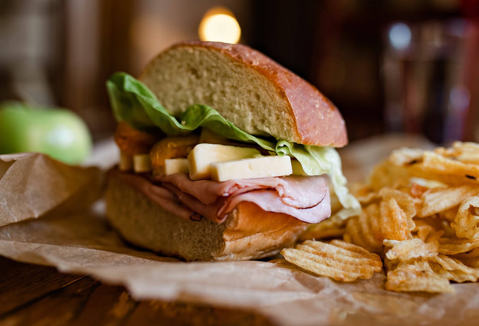 Sandwich with organic chips