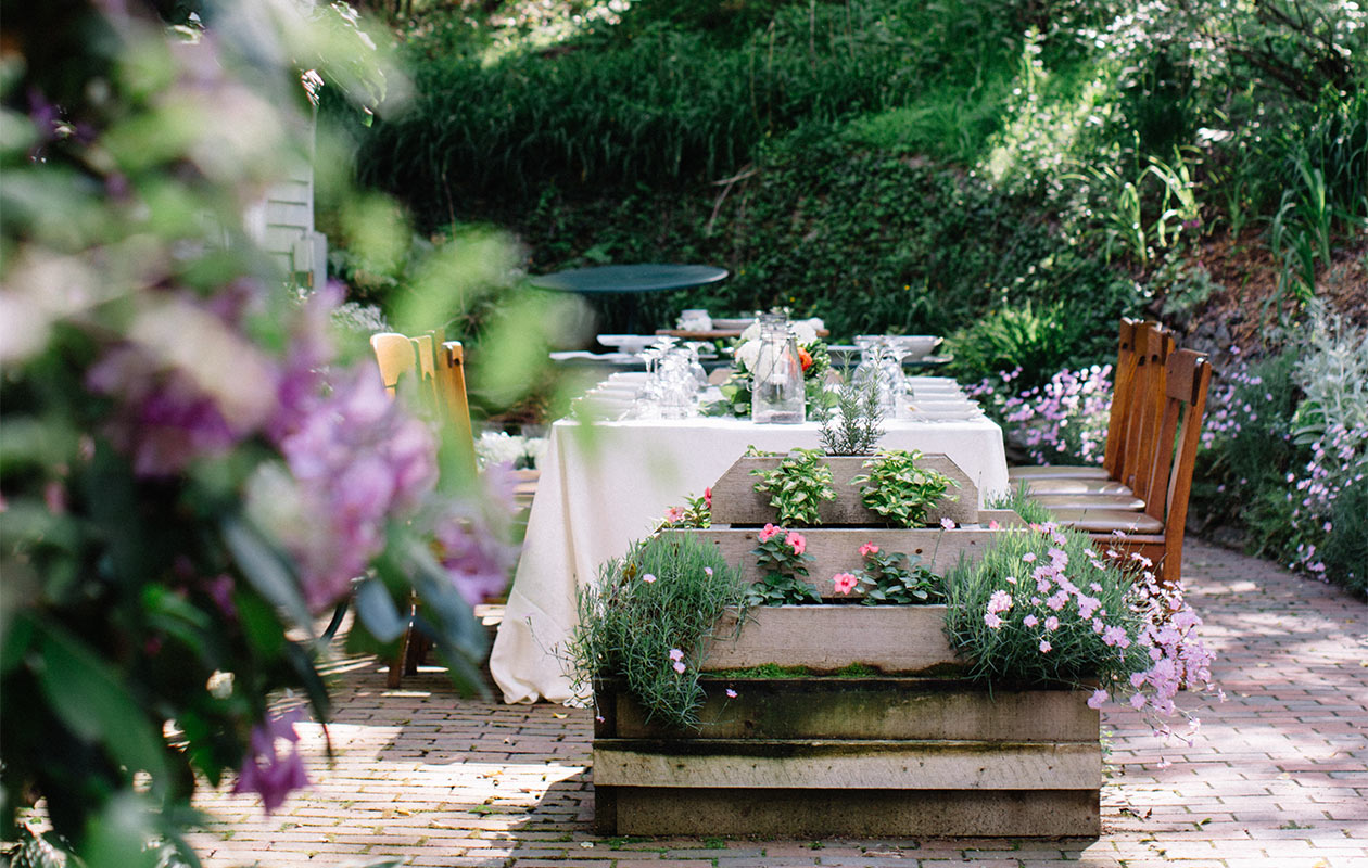 Wedding Reception table in Simplicity's Terrace